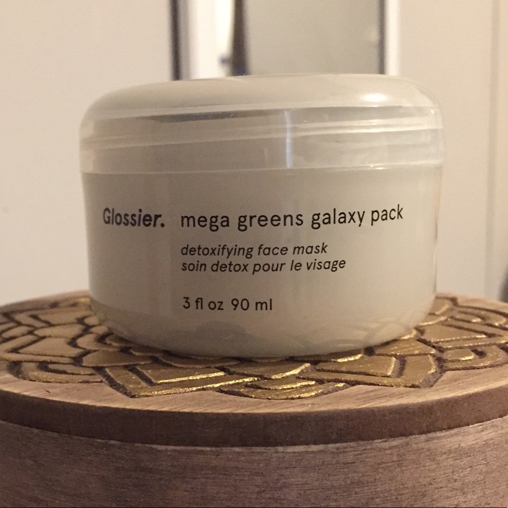 ✨Glossier Mask with pink bubble bag